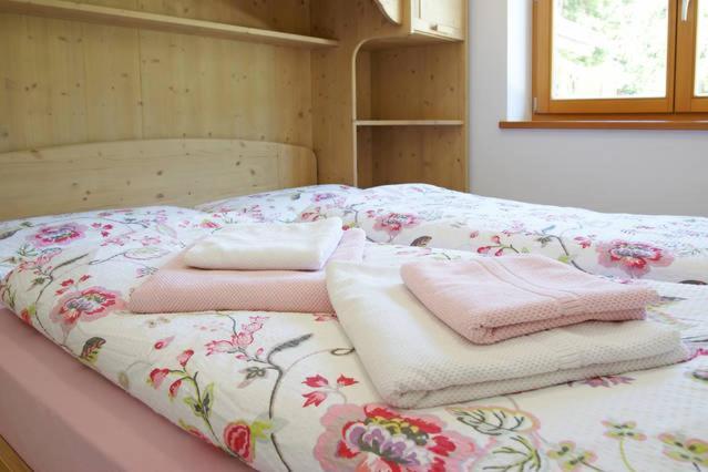 Appartamenti Chalet Al Lago Alleghe Luaran gambar